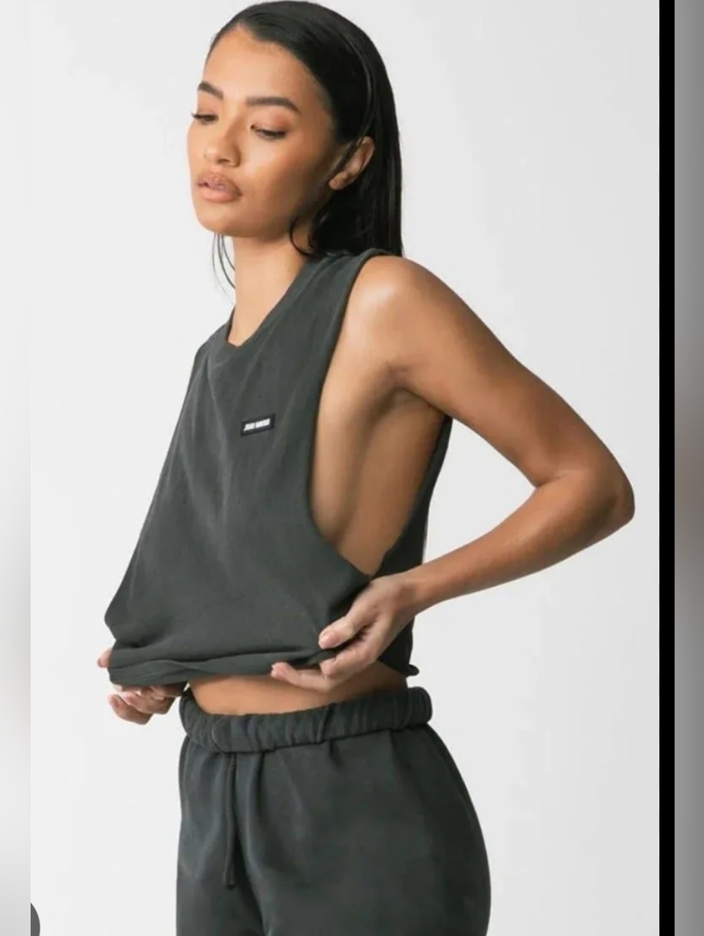 Joah Brown Cropped Muscle Tank Sz M/L